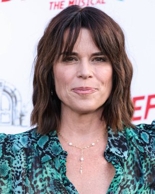 Neve Campbell, 30 Mayıs 2024 'te Hollywood, Los Angeles, Kaliforniya, ABD' de The Whitley 'de düzenlenen Müzikal' Açılış Gecesi Performansı 'na gelir..