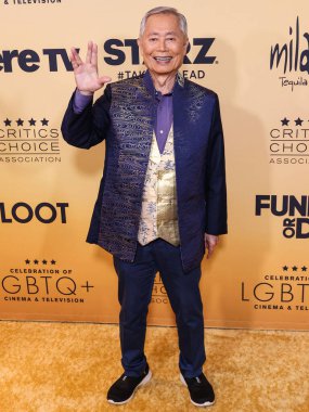 George Takei, 7 Haziran 2024 'te Fairmont Century Plaza Oteli' nde düzenlenen LGBTQ + Sinema ve Televizyon Eleştirmenleri Kutlaması 'na katılmıştır.. 