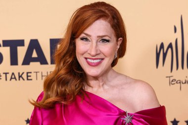 Lisa Ann Walter, 7 Haziran 2024 'te Fairmont Century Plaza Oteli' nde düzenlenen LGBTQ + Sinema ve Televizyon Eleştirmenleri Kutlaması 'na katılmıştır.. 