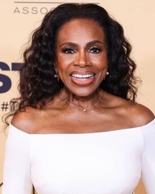 Sheryl Lee Ralph, 7 Haziran 2024 'te Fairmont Century Plaza Hotel' de düzenlenen LGBTQ + Cinema and Television 'ın Eleştirmen Seçimi Kutlaması' na katılmıştır. (Fotoğraf: Xavier Collin / Image Press Agency)