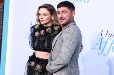 Joey King ve Zac Efron, Netflix 'in 