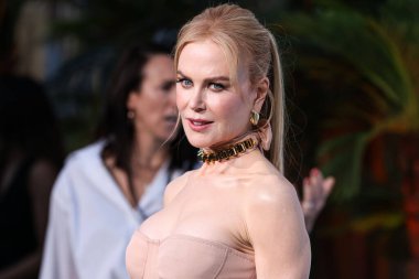 Gucci ve Paris Teksas ayakkabıları giyen Nicole Kidman, 13 Haziran 2024 'te Hollywood' da Hollywood, Los Angeles, Kaliforniya, ABD 'de düzenlenen Netflix' in 