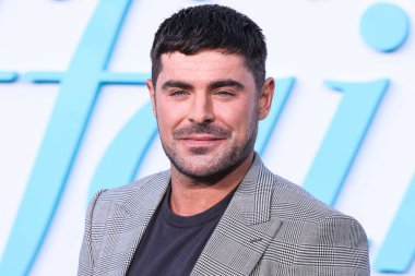 Dolce ve Gabbana giyen Zac Efron, 13 Haziran 2024 'te Hollywood' da Hollywood, Los Angeles, Kaliforniya, ABD 'de düzenlenen Netflix' in 