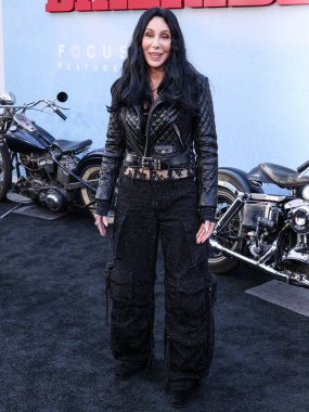 Cher, 17 Haziran 2024 'te Hollywood, Los Angeles, Kaliforniya, ABD' deki TCL Çin Tiyatrosu IMAX 'te düzenlenen Odak Özellikleri' nin Los Angeles prömiyerine geldi..