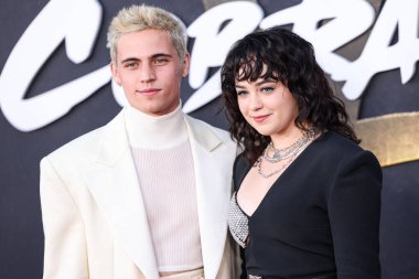 Tanner Buchanan ve Mary Mouser, Netflix 'in' Kobra Kai 'sezonunun Los Angeles Özel Gösterimi' ne geldiler - Bölüm 1, 17 Temmuz 2024 'te Amerika Birleşik Devletleri' nin Kaliforniya eyaletinin başkenti Los Angeles 'ta bulunan Griffith Park' taki Amerikan Batısının Autry Müzesi 'nde yapıldı..