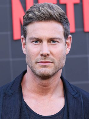 Tom Hopper Netflix 'in 