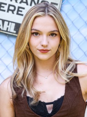 Jayden Bartels, 6 Ağustos 2024 'te Hollywood, Los Angeles, Kaliforniya, ABD' deki TCL Çin Tiyatrosu IMAX 'te düzenlenen Lionsgate Film' Borderlands 'in Özel Los Angeles Fan Organizasyonu' na ulaştı.. 