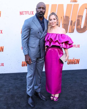 Mike Colter ve Iva Colter, Netflix 'in 
