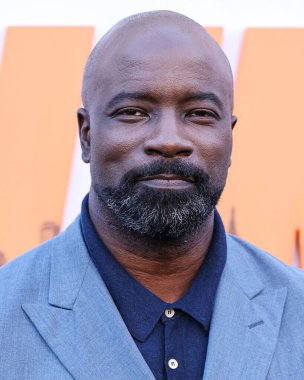 Mike Colter, Netflix 'in 12 Ağustos 2024' te Hollywood 'daki Hollywood Mısır Tiyatrosu' ndaki Los Angeles Premiere of Netflix 'in galasına geldi.. 