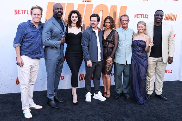 stock image Patch Darragh, Jennifer Madeloff, Mike Colter, Stephen Levinson, Jessica De Gouw, Mark Wahlberg, Halle Berry, Julian Farino, Alice Lee, Adewale Akinnuoye-Agbaje, Dan Lin and Jeff G. Waxman arrive at the Los Angeles Premiere Of Netflix's 'The Union' 