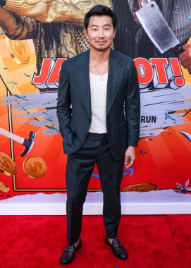 Simu Liu, Amazon MGM Stüdyoları 'nın Los Angeles galasına geldi. 13 Ağustos 2024 'te Hollywood, Los Angeles, Kaliforniya, ABD' deki TCL Çin Tiyatrosu 'nda düzenlendi.. 