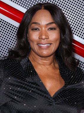 Angela Bassett, Inglewood, Los Angeles, Kaliforniya, ABD 'de 15 Ağustos 2024' te Intuit Dome 'da düzenlenen Intuit Dome Büyük Açılış - Kurdele Kesme Töreni ve Kırmızı Halı' ya ulaşır.. 