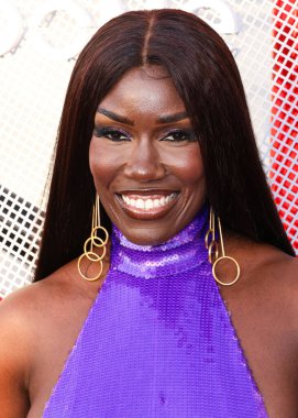 Bozoma Saint John, 15 Ağustos 2024 'te Inglewood, Los Angeles, Kaliforniya' da düzenlenen Intuit Dome 'daki Büyük Açılış - Kurdele Kesme Töreni ve Kırmızı Halı' ya ulaştı.. 