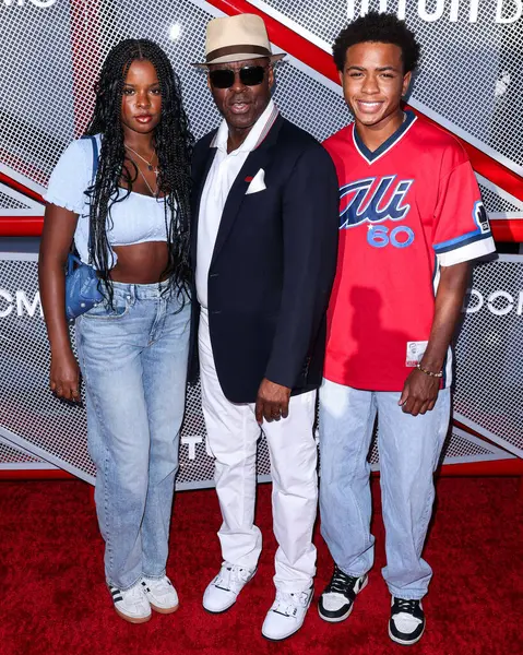 stock image Bronwyn Golden Vance, Courtney B. Vance and Slater Josiah Vance arrive at the Intuit Dome Grand Opening - Ribbon Cutting Ceremony And Red Carpet held at the Intuit Dome on August 15, 2024 in Inglewood, Los Angeles, California, United States. 