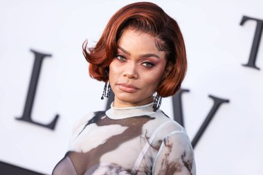 Andra Günü Netflix 'in' The Deliverance 'adlı filminin Los Angeles galasına geliyor. Netflix Tudum Tiyatrosu' nda 28 Ağustos 2024 'te Hollywood, Los Angeles, Kaliforniya, ABD' de düzenlendi.. 