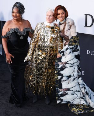 Mo 'Nique, Glenn Close ve Andra Day, Netflix' in 28 Ağustos 2024 'te Hollywood, Los Angeles, Kaliforniya, ABD' de düzenlenen Netflix Tudum Tiyatrosu 'nun Los Angeles galasına geldiler.. 