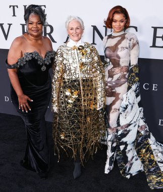 Mo 'Nique, Glenn Close ve Andra Day, Netflix' in 28 Ağustos 2024 'te Hollywood, Los Angeles, Kaliforniya, ABD' de düzenlenen Netflix Tudum Tiyatrosu 'nun Los Angeles galasına geldiler.. 