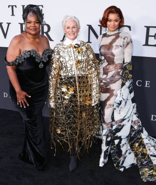 Mo 'Nique, Glenn Close ve Andra Day, Netflix' in 28 Ağustos 2024 'te Hollywood, Los Angeles, Kaliforniya, ABD' de düzenlenen Netflix Tudum Tiyatrosu 'nun Los Angeles galasına geldiler.. 