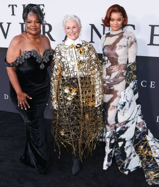 Mo 'Nique, Glenn Close ve Andra Day, Netflix' in 28 Ağustos 2024 'te Hollywood, Los Angeles, Kaliforniya, ABD' de düzenlenen Netflix Tudum Tiyatrosu 'nun Los Angeles galasına geldiler.. 