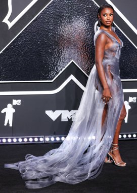 Coco Jones, 11 Eylül 2024 'te UBS Arena' da düzenlenen 2024 MTV Video Müzik Ödülleri 'ne ulaştı..