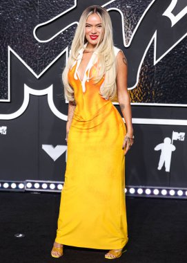 Karol G, 11 Eylül 2024 'te UBS Arena' da düzenlenen 2024 MTV Video Müzik Ödülleri 'ne ulaştı.. 