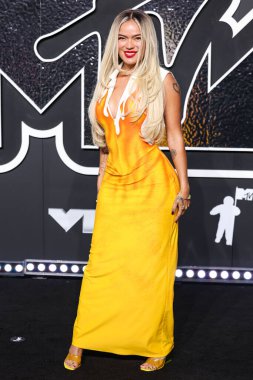 Karol G, 11 Eylül 2024 'te UBS Arena' da düzenlenen 2024 MTV Video Müzik Ödülleri 'ne ulaştı.. 