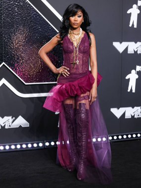 Muni Long, 11 Eylül 2024 'te UBS Arena' da düzenlenen 2024 MTV Video Müzik Ödülleri 'ne ulaştı..