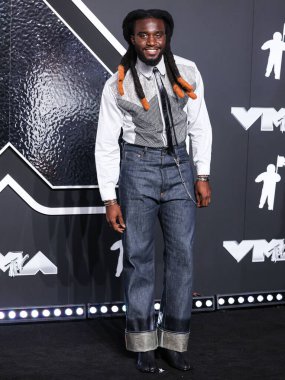 Shaboozey, 11 Eylül 2024 'te UBS Arena' da düzenlenen 2024 MTV Video Müzik Ödülleri 'ne ulaştı.. 