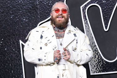 Teddy Swims, 11 Eylül 2024 'te UBS Arena' da düzenlenen 2024 MTV Video Müzik Ödülleri 'ne geldi..