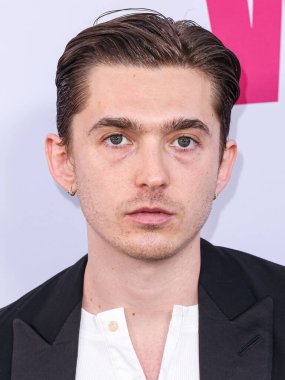 Austin Abrams, 18 Eylül 2024 'te Hollywood, Los Angeles, Kaliforniya, ABD' deki TCL Çin Tiyatrosu IMAX 'te düzenlenen Apple TV +' s 'Wolfs' un Los Angeles prömiyerine geldi.. 