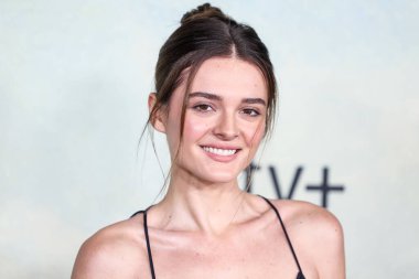 Charlotte Lawrence, 8 Ekim 2024 'te Batı Hollywood, Los Angeles, Kaliforniya, ABD' de Pasifik Tasarım Merkezi 'nde düzenlenen Apple TV + Serisi' Küçültme '2..