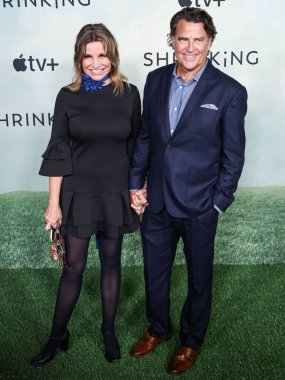 Gigi Rice ve Ted McGinley, 8 Ekim 2024 'te Amerika Birleşik Devletleri' nin Batı Hollywood, Los Angeles, Kaliforniya, ABD 'deki Pacific Design Center' da düzenlenen 'Küçülen' 2..