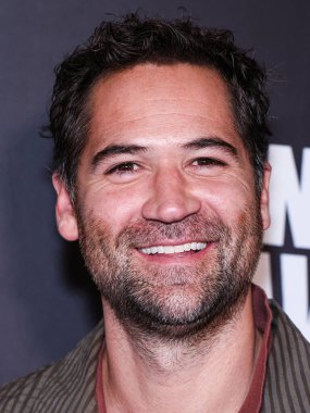 Manuel Garcia-Rulfo Netflix 'in 