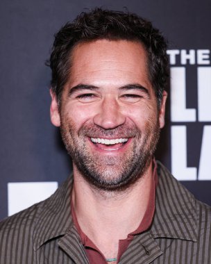 Manuel Garcia-Rulfo Netflix 'in 