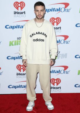 Liam Payne 31 yaşında öldü. Liam Payne, 1 Aralık 2017 'de Inglewood, Los Angeles, Kaliforniya' da düzenlenen 102.7 KIIS FM 'in Jingle Ball 2017' ye ulaşır.. 