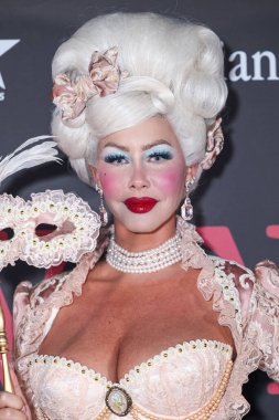 Amber Rose, 19 Ekim 2024 'te Tarzana, Los Angeles, Kaliforniya' da düzenlenen Özel Konutta Amber Rose 'un doğum günü partisine katıldı..