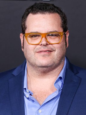 Josh Gad arrives at the Los Angeles Premiere of Netflix's 'Emilia Perez' held at The Egyptian Theatre Hollywood on October 21, 2024 in Hollywood, Los Angeles, California, United States. clipart