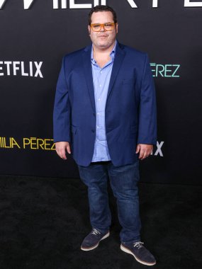 Josh Gad, 21 Ekim 2024 'te Hollywood' da Hollywood, Los Angeles, Kaliforniya, ABD 'de düzenlenen Netflix' in 'Emilia Perez' inin Los Angeles galasına geldi..