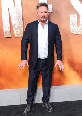 James Jordan, Los Angeles 'taki Paramount +' s Original Series 'Lioness' in ikinci sezonunun galası olan Sinema Sanatları Bilimleri Akademisi Linwood Dunn Tiyatrosu 'na 23 Ekim 2024' te Hollywood, Los Angeles, Kaliforniya, ABD 'de geldi..