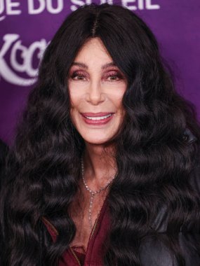 Cher, Santa Monica İskelesi 'nde 24 Ekim 2024' te Santa Monica, Los Angeles, Kaliforniya, ABD 'de düzenlenen' KOOZA 'adlı kırmızı halı prömiyerine geldi..