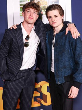 Harry Marcus ve Louis Ashbourne Serkis, 25 Ekim 2024 'te TCL Çin Tiyatrosu IMAX' te düzenlenen Sony Pictures 'Here' ın 2024 AFI Fest Dünya Premiere Gösterimi 'ne geldiler..