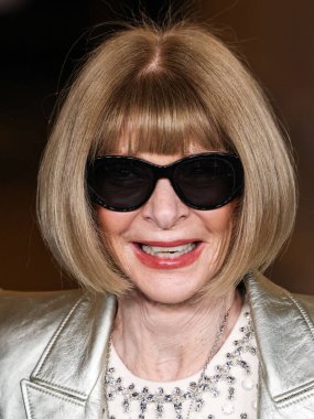 Anna Wintour, Los Angeles, Kaliforniya, ABD 'deki Miracle Mile' da 2 Kasım 2024 tarihinde Los Angeles County Sanat Müzesi 'nde düzenlenen Gucci tarafından sunulan 13..