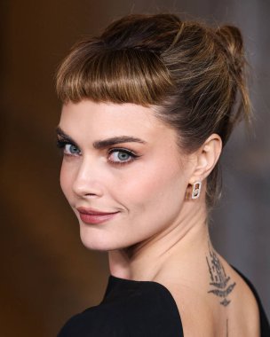 Gucci 'yi giyen Cara Delevingne, 2 Kasım 2024' te Los Angeles İlçe Sanat Müzesi 'nde düzenlenen 13. LACMA Sanat + Film Galası 2024' e geldi..