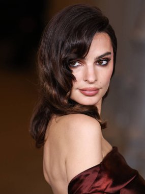 Emily Ratajkowski, Los Angeles Mucize Mil, Los Angeles, Kaliforniya, ABD 'de 2 Kasım 2024 tarihinde Los Angeles İlçe Sanat Müzesi' nde Gucci tarafından sunulan 13. Geleneksel LACMA Sanat + Film Galası 2024 'e geliyor..