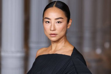 Greta Lee, Gucci tarafından sunulan 13. Geleneksel LACMA Sanat + Film Galası 2024 'e 2 Kasım 2024' te Los Angeles County Museum of Art 'ta ABD' nin Los Angeles, Kaliforniya eyaletinin Miracle Mile şehrinde geldi.. 