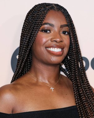 Ashley Moss, 8 Kasım 2024 'te Beverly Hilton Oteli' nde düzenlenen 3. Geleneksel Femme It Forward 'Give her FlowHERS' ödül galasına geliyor..