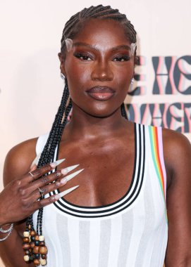 Doechii (Jaylah Ji 'ya Hickmon), 8 Kasım 2024' te Beverly Hilton Oteli 'nde düzenlenen 3. Geleneksel Femme It Forward' Give her FlowHERS 'ödül galasına geldi..