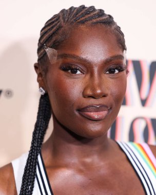 Doechii (Jaylah Ji 'ya Hickmon), 8 Kasım 2024' te Beverly Hilton Oteli 'nde düzenlenen 3. Geleneksel Femme It Forward' Give her FlowHERS 'ödül galasına geldi..