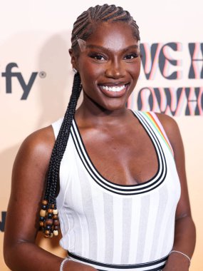 Doechii (Jaylah Ji 'ya Hickmon), 8 Kasım 2024' te Beverly Hilton Oteli 'nde düzenlenen 3. Geleneksel Femme It Forward' Give her FlowHERS 'ödül galasına geldi..