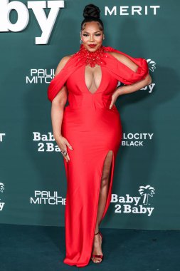Ashanti, Paul Mitchell tarafından sunulan 2024 Bebek Galası 'na 9 Kasım 2024' te Batı Hollywood, Los Angeles, Kaliforniya, ABD 'de gerçekleştirilen Pasifik Tasarım Merkezi' nde ulaşır.. 
